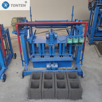 İki delikli beton tuğla yapma makinesi 220V iki fazlı güç tuğla yapma makinesi