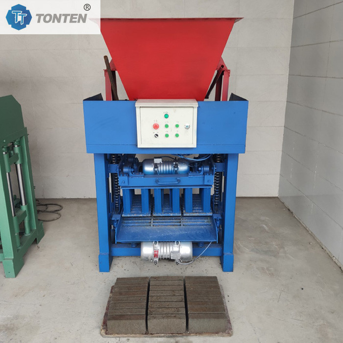 Yarım otomatik hopper tuğla yapımı sement standart tuğla renkli tuğla yapım ekipmanları
